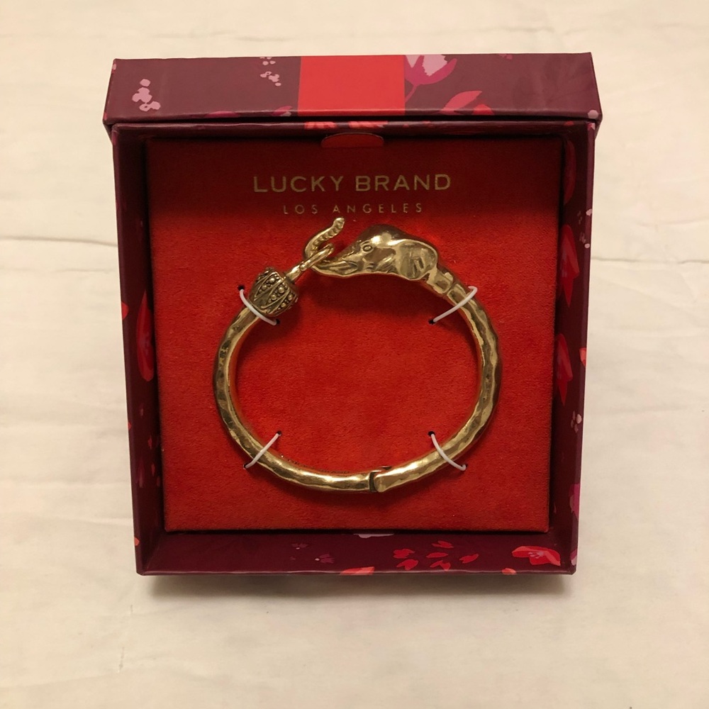 Elephant cuff bracelet - Picture 3 of 3